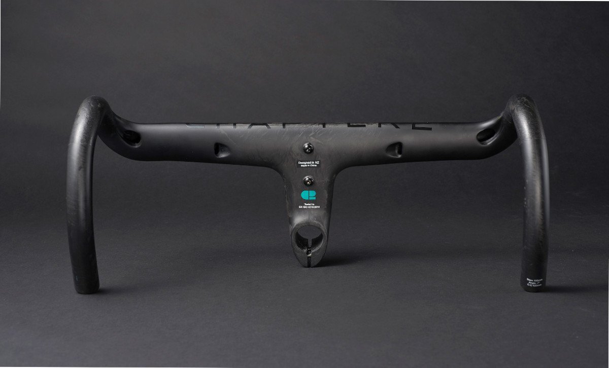 Chapter2 Mana Integrated Carbon Aero Road Handlebars - 42cm x 110m 5 Chapter2 Mana Integrated Carbon Aero Road Handlebars - 42cm x 110m - Image 3